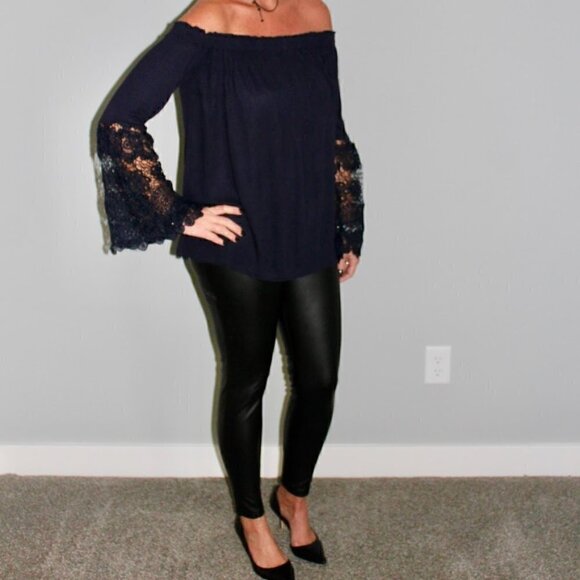 Ann Taylor Loft Navy Blue Off the Shoulder Lace Bell Sleeve Blouse Top Size S - Picture 1 of 7